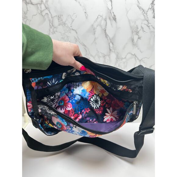 Lesportsac Deluxe Everyday Bag in Dark Floral - Picture 8 of 11